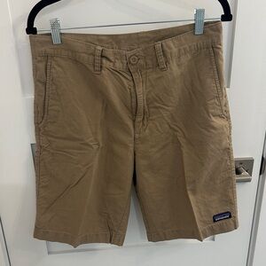 Patagonia Men's Brown Flat Front Shorts